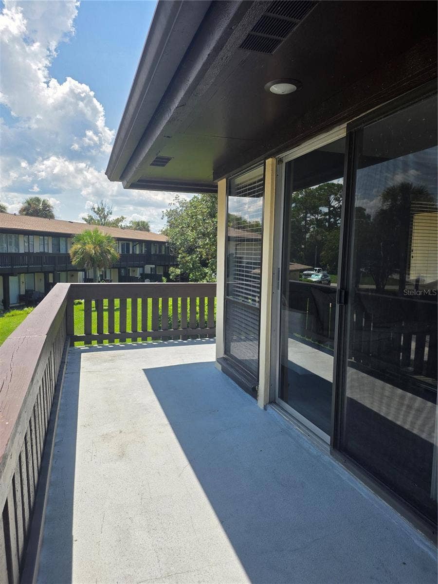 60 CLUB HOUSE DRIVE, #208, Palm Coast, FL 32137 60 CLUB HOUSE DRIVE, #208, Palm Coast, FL 32137