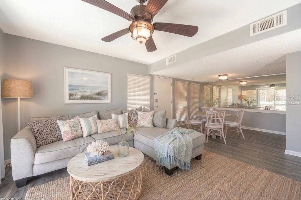 60 CLUB HOUSE DRIVE, #208, Palm Coast, FL 32137 Virtually staged