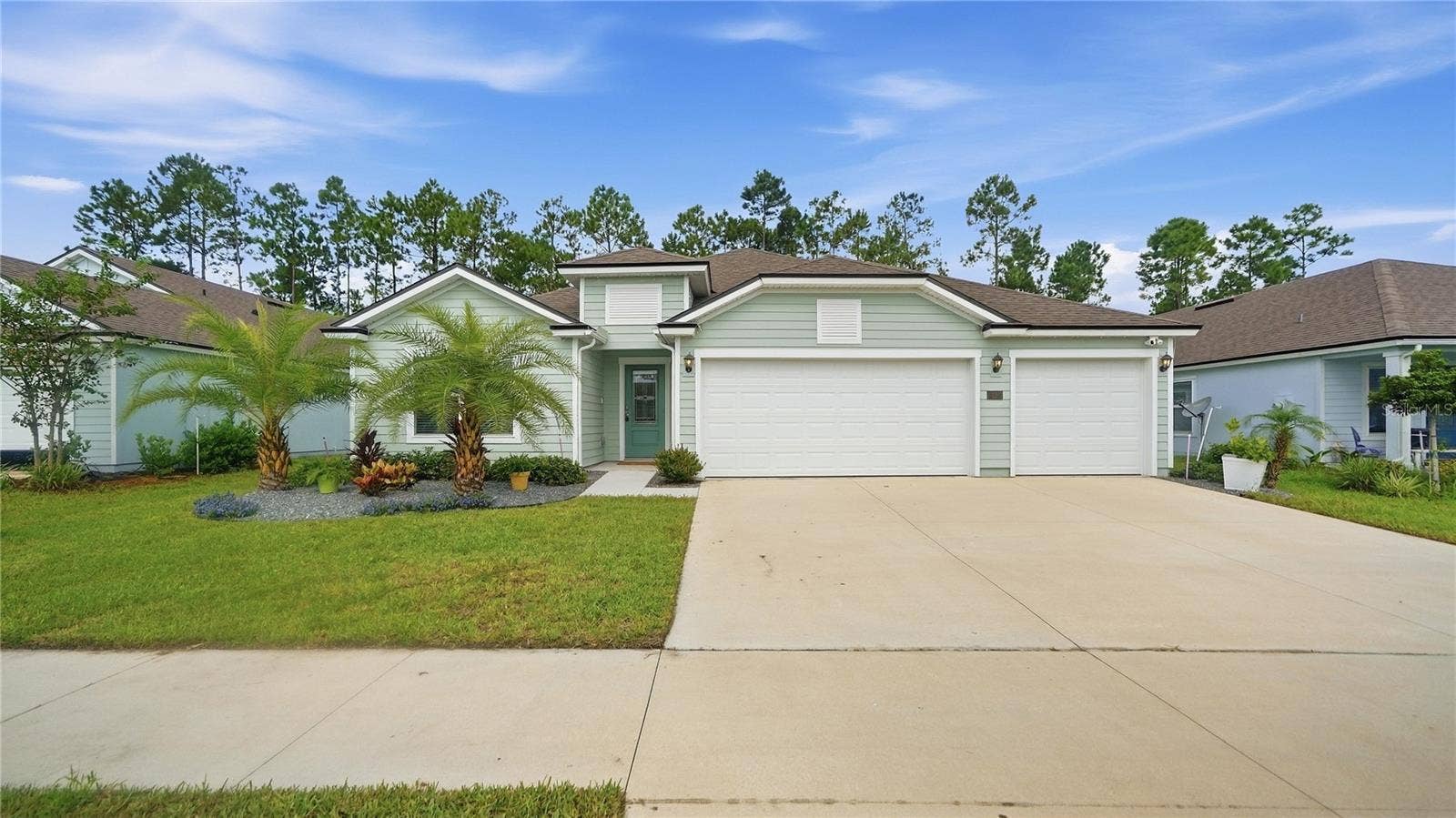 12 LUMBER JACK TRAIL, Palm Coast, FL 32137