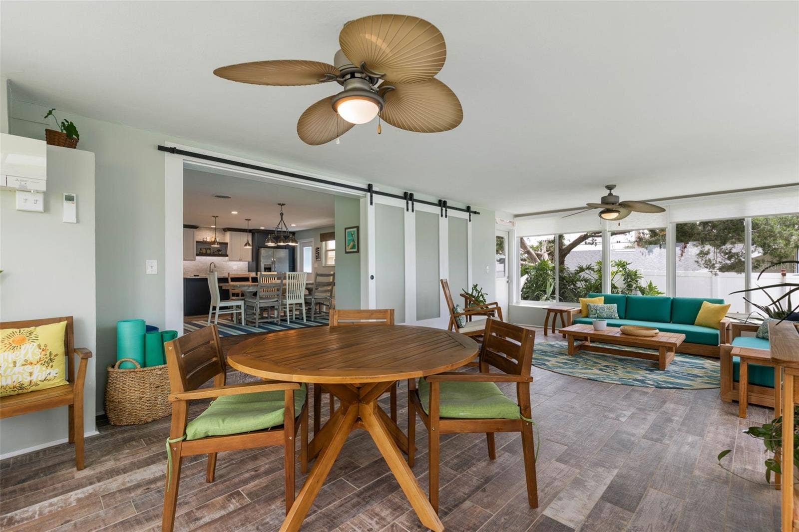 76 BANYAN DRIVE, Ormond Beach, FL 32176 Perfect Place for Holiday Gatherings