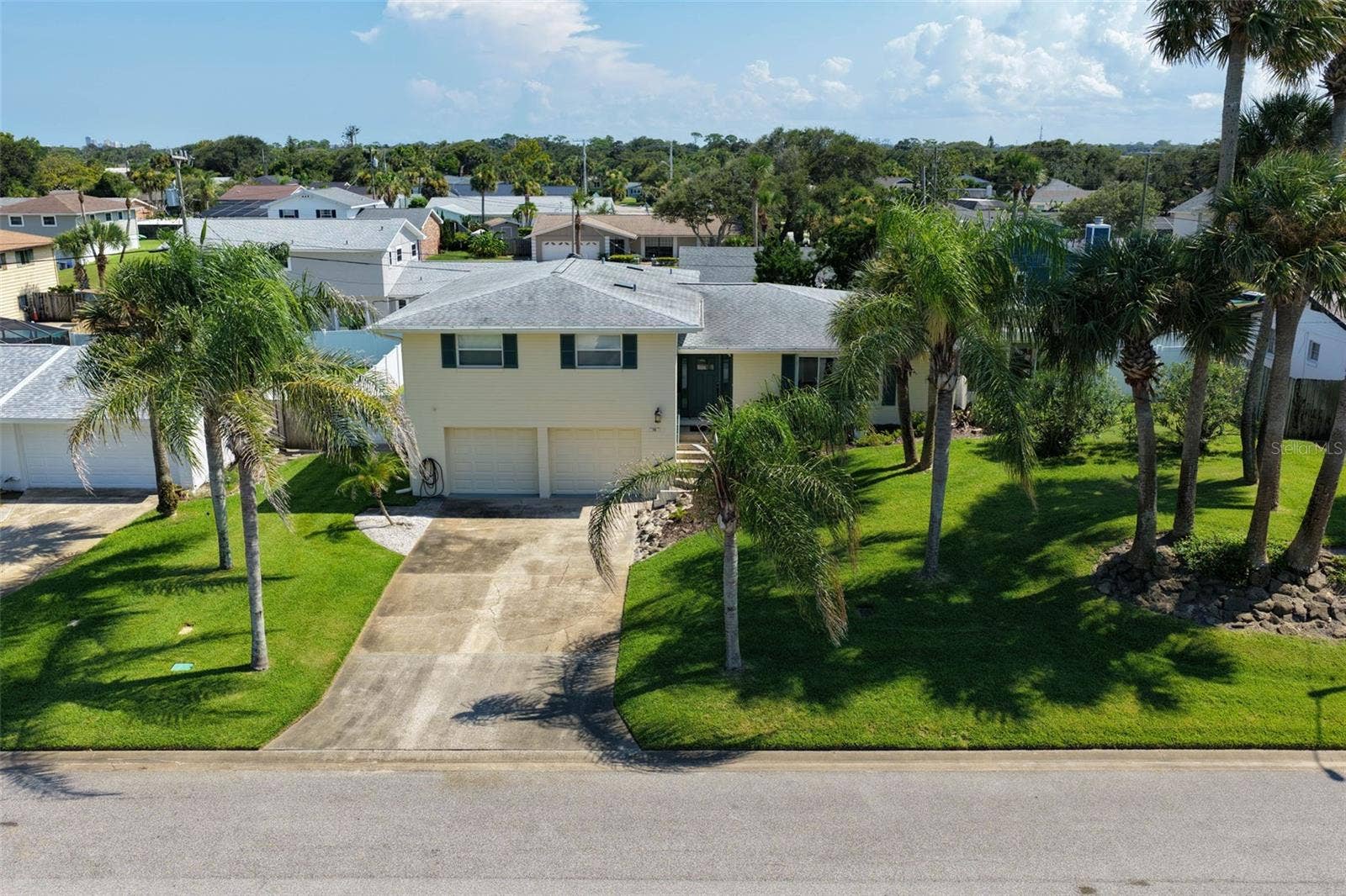 76 BANYAN DRIVE, Ormond Beach, FL 32176 76 BANYAN DRIVE, Ormond Beach, FL 32176
