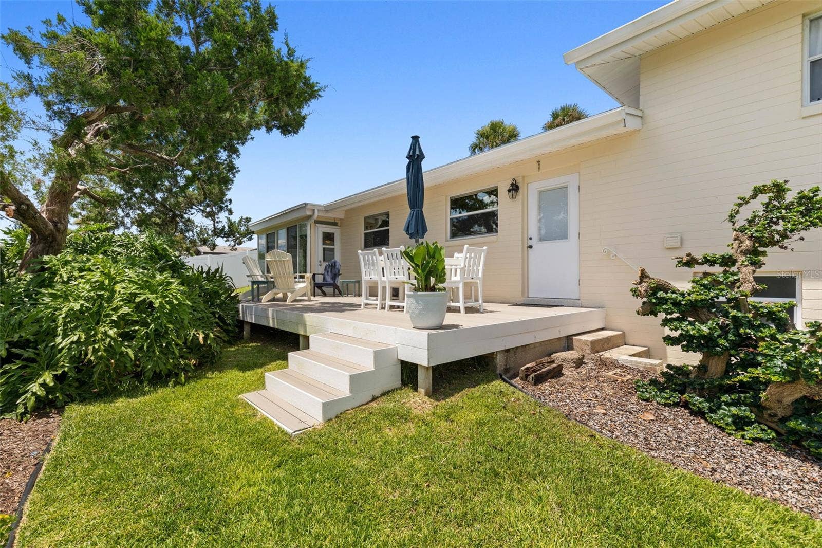 76 BANYAN DRIVE, Ormond Beach, FL 32176 76 BANYAN DRIVE, Ormond Beach, FL 32176
