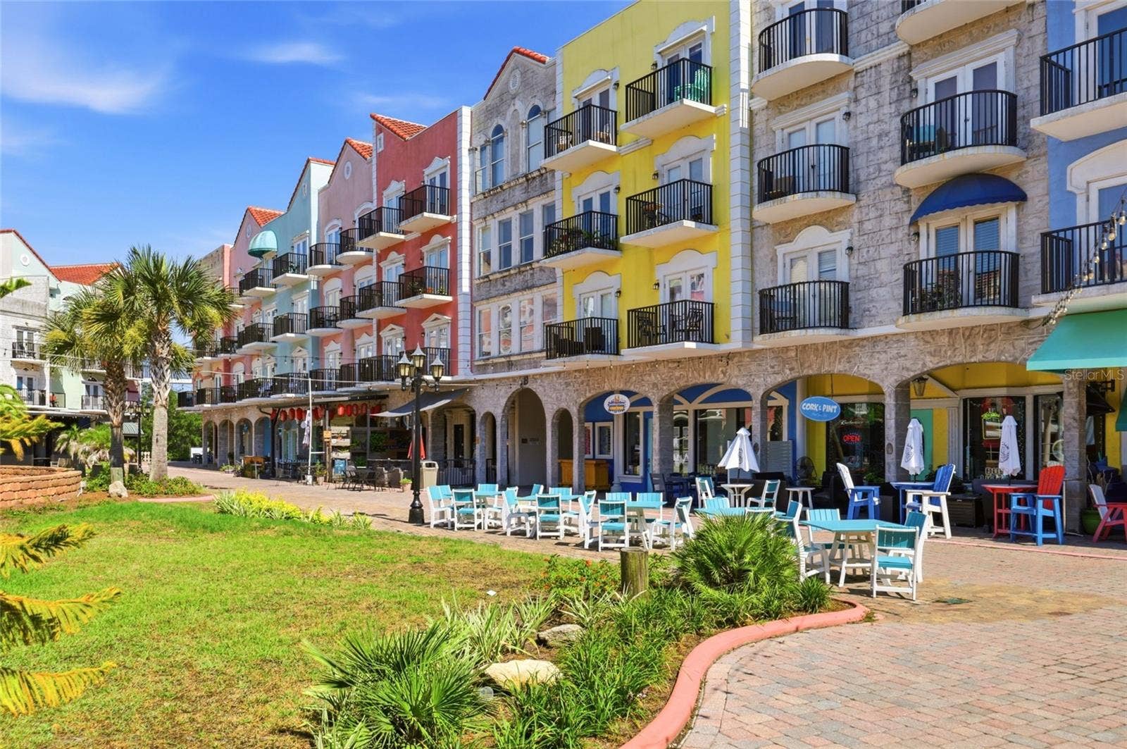 101 PALM HARBOR PKWY, #B418, Palm Coast, FL 32137 101 PALM HARBOR PKWY, #B418, Palm Coast, FL 32137