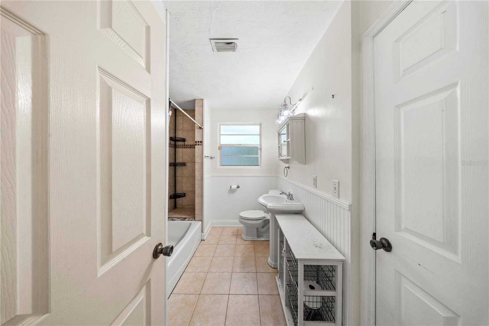 553 S LANVALE AVENUE, Daytona Beach, FL 32114 553 S LANVALE AVENUE, Daytona Beach, FL 32114