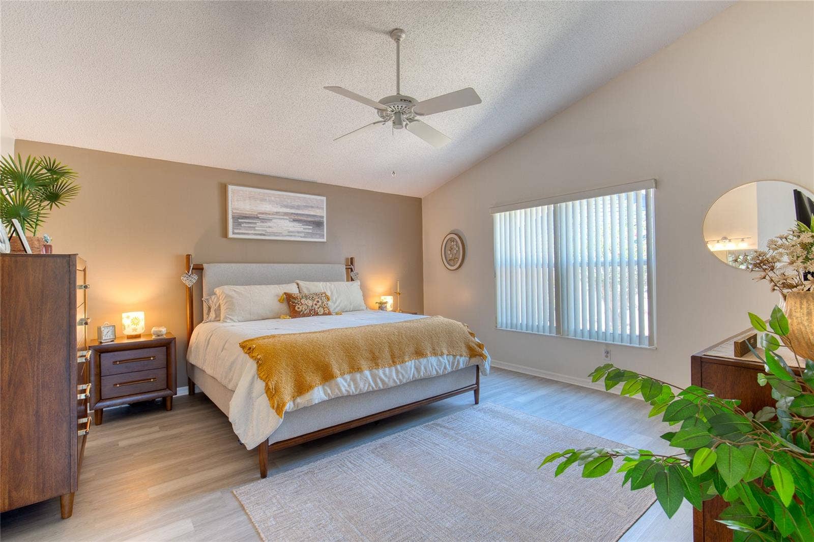 982 BREEZEMONT COURT, Port Orange, FL 32127 982 BREEZEMONT COURT, Port Orange, FL 32127