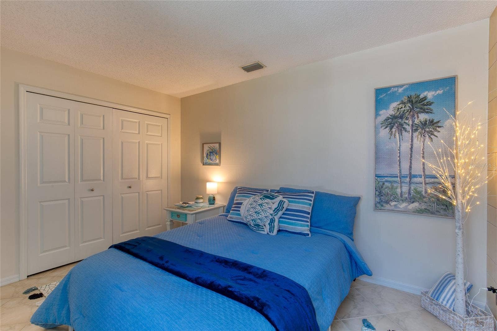 982 BREEZEMONT COURT, Port Orange, FL 32127 982 BREEZEMONT COURT, Port Orange, FL 32127