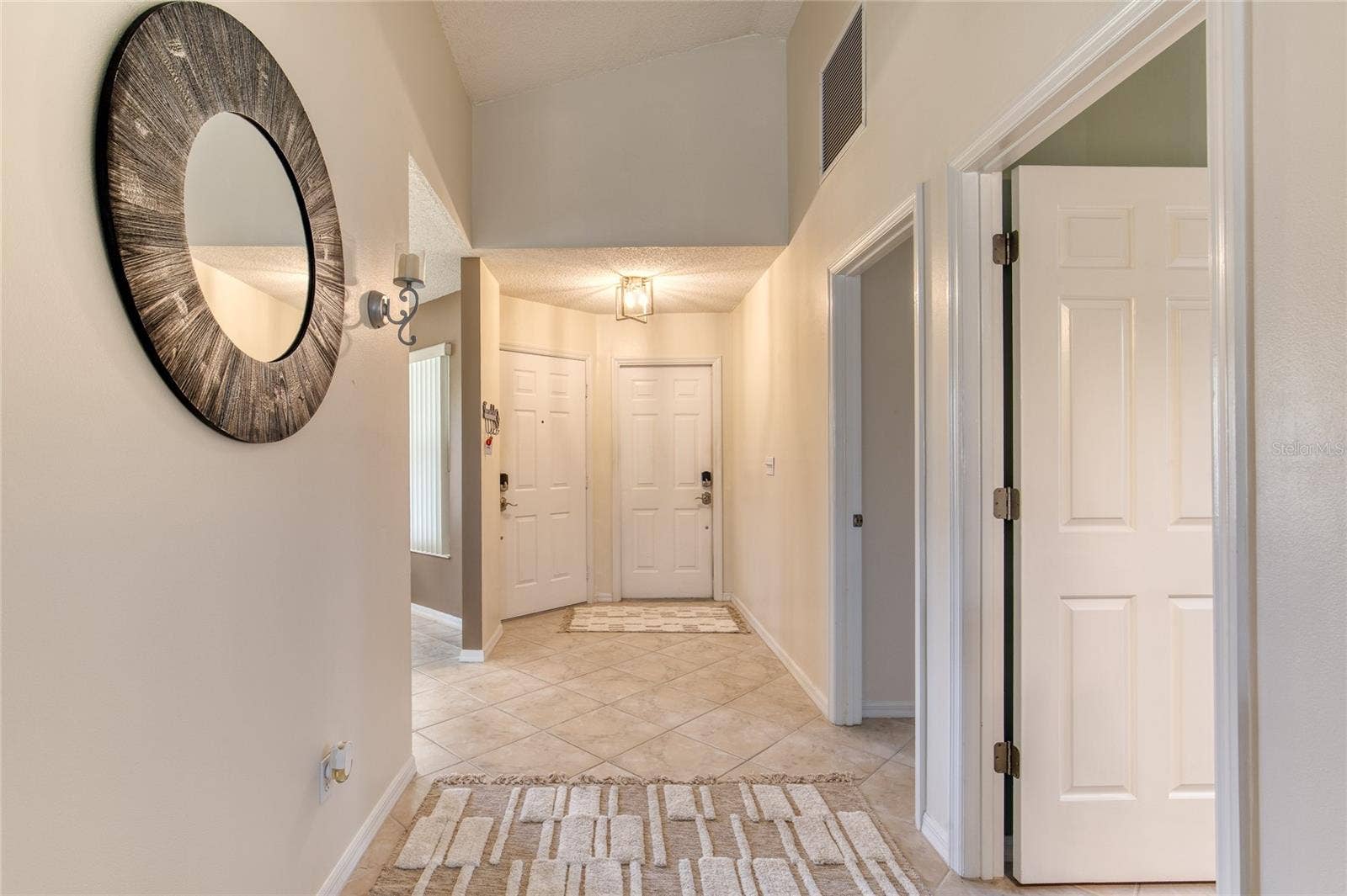 982 BREEZEMONT COURT, Port Orange, FL 32127 982 BREEZEMONT COURT, Port Orange, FL 32127
