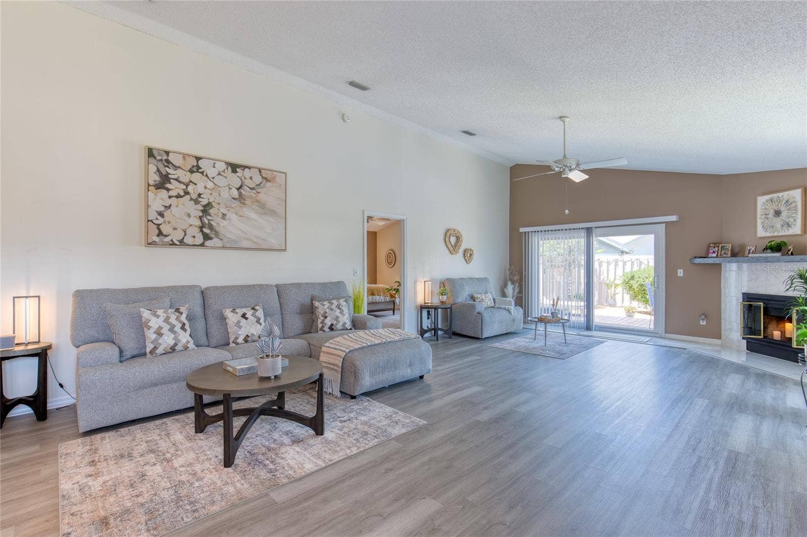 982 BREEZEMONT COURT, Port Orange, FL 32127 982 BREEZEMONT COURT, Port Orange, FL 32127