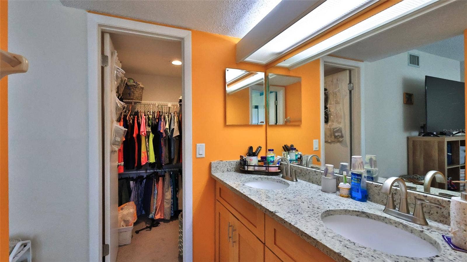 5 SHERBURY COURT, Palm Coast, FL 32137 Master Bath