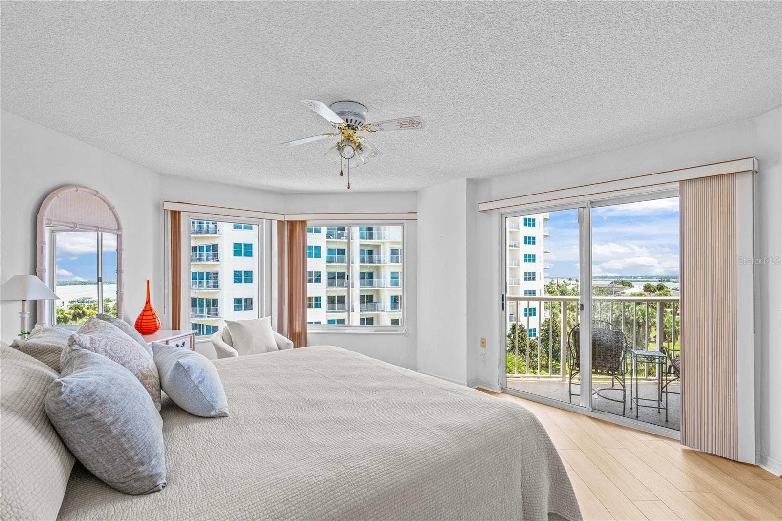 3 OCEANS WEST BOULEVARD, #6C4, Daytona Beach Shores, FL 32118