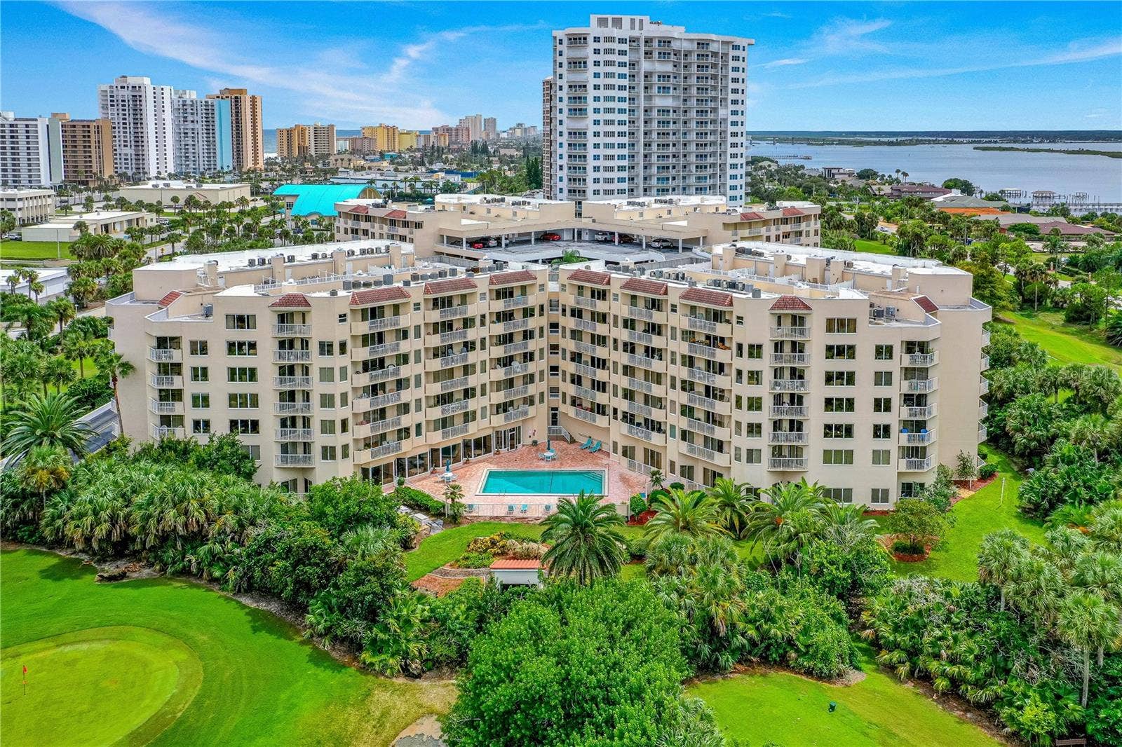 3 OCEANS WEST BOULEVARD, #6C4, Daytona Beach Shores, FL 32118