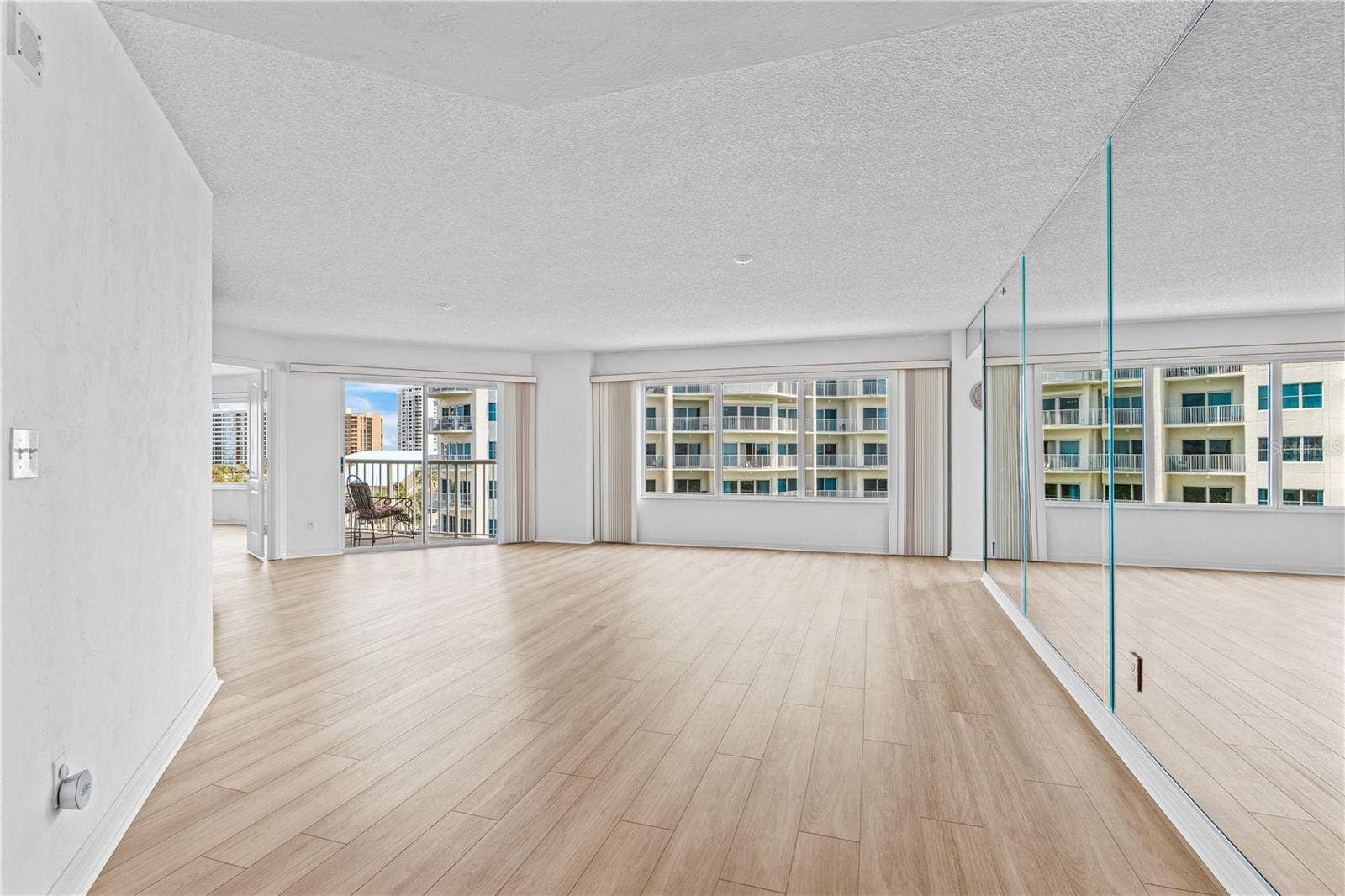 3 OCEANS WEST BOULEVARD, #6C4, Daytona Beach Shores, FL 32118
