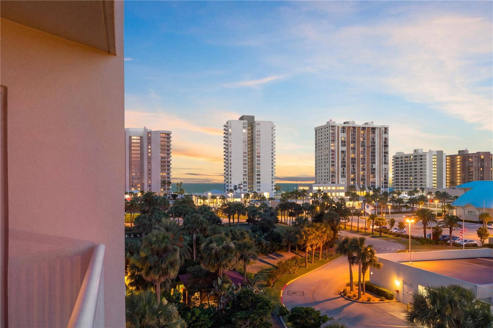 3 OCEANS WEST BOULEVARD, #6C4, Daytona Beach Shores, FL 32118