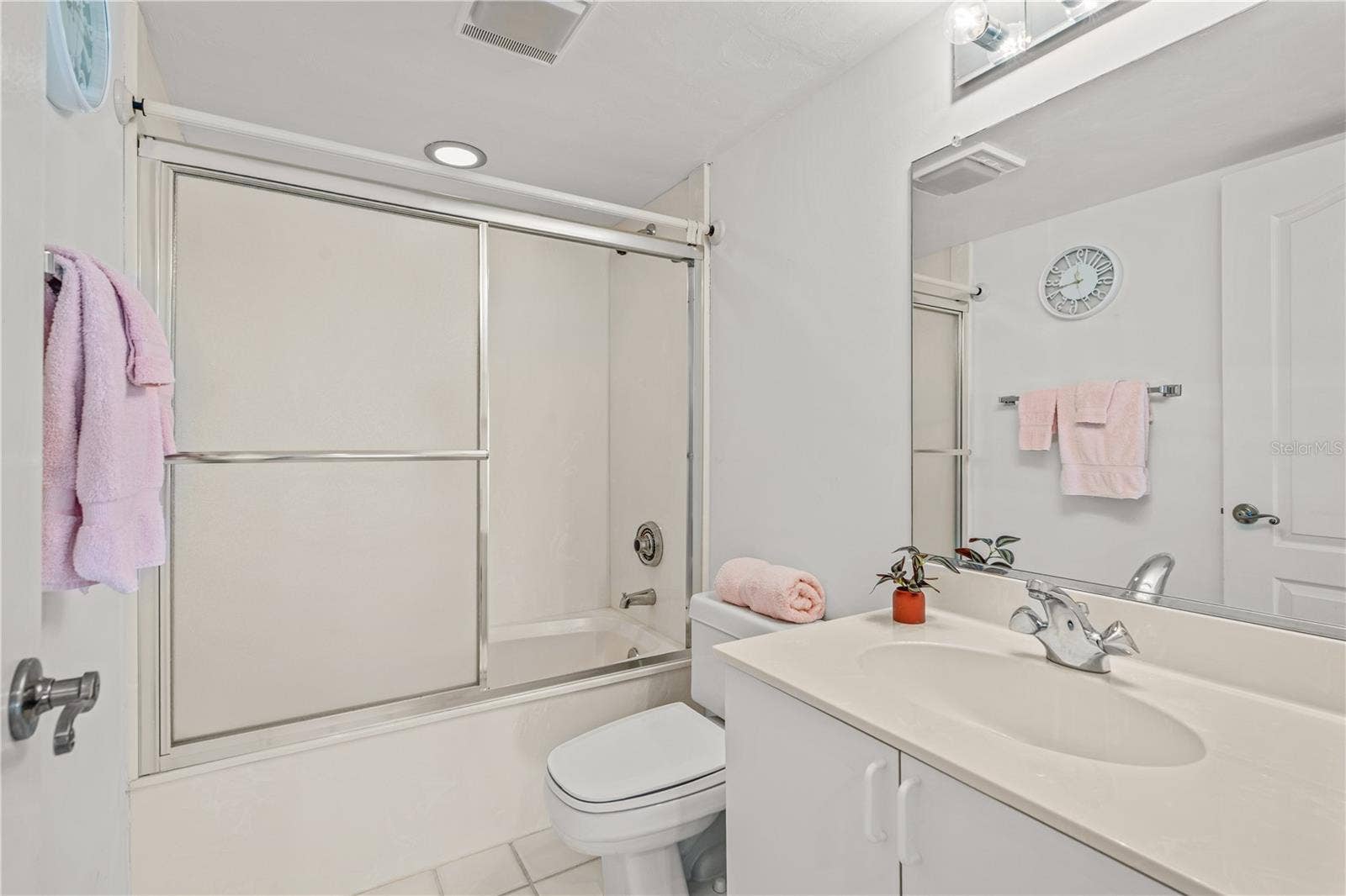 3 OCEANS WEST BOULEVARD, #6C4, Daytona Beach Shores, FL 32118
