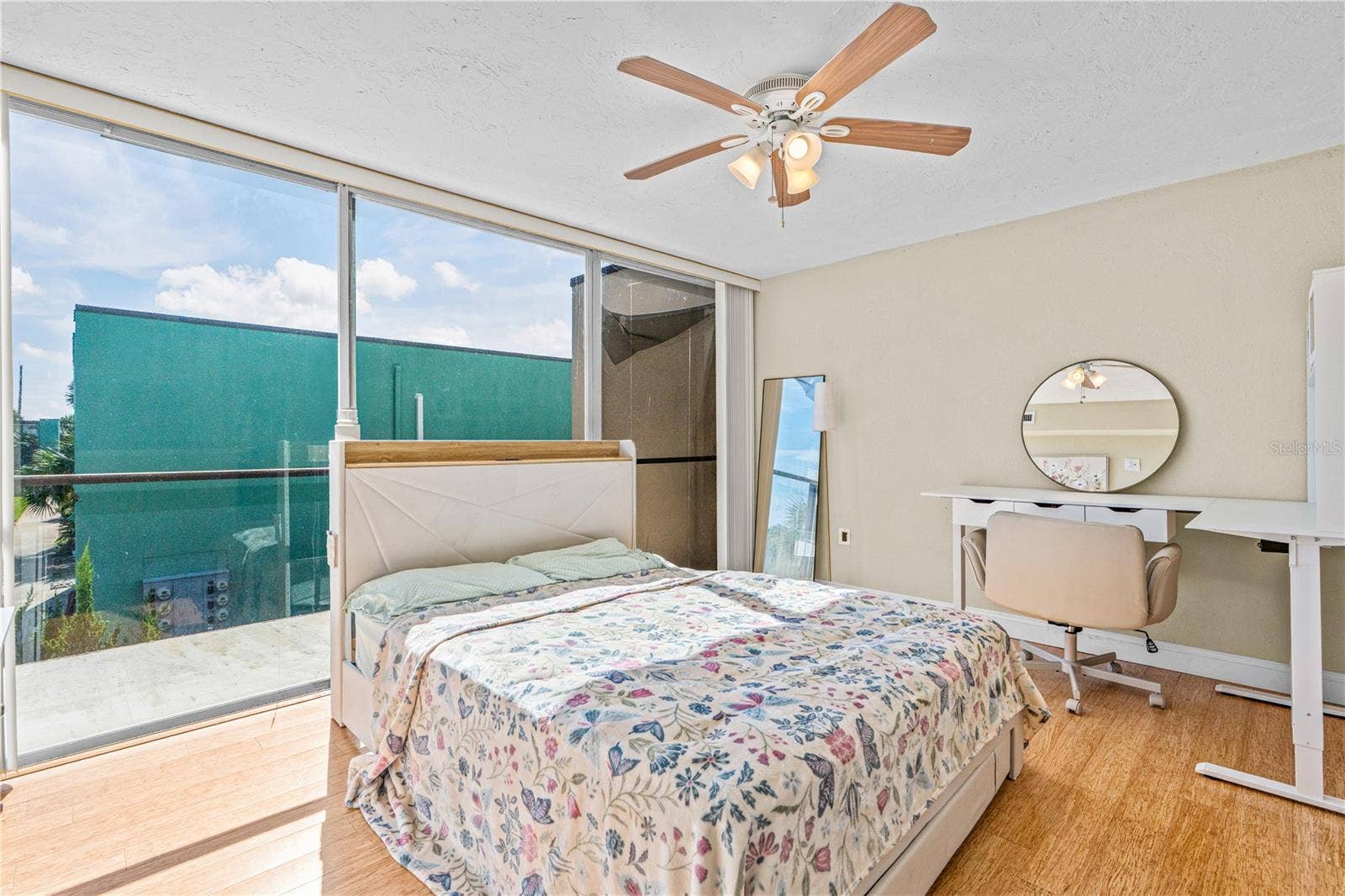 5500 OCEAN SHORE BOULEVARD, #UT23, Ormond Beach, FL 32176