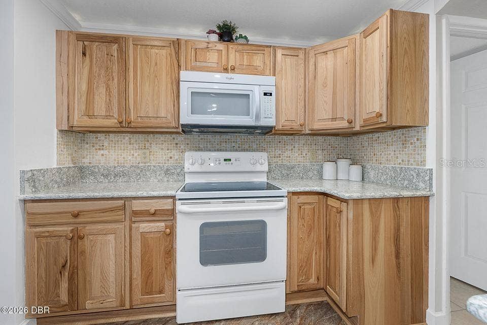 1415 OCEAN SHORE BOULEVARD, #611, Ormond Beach, FL 32176 1415 OCEAN SHORE BOULEVARD, #611, Ormond Beach, FL 32176