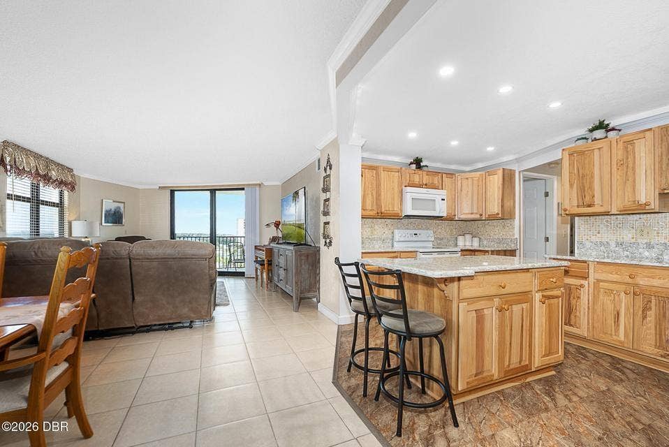 1415 OCEAN SHORE BOULEVARD, #611, Ormond Beach, FL 32176 1415 OCEAN SHORE BOULEVARD, #611, Ormond Beach, FL 32176