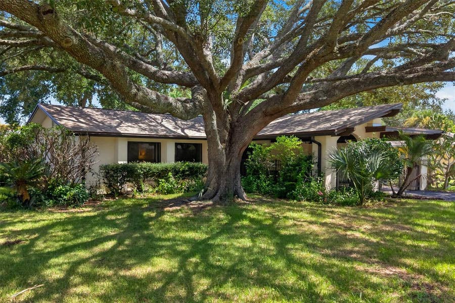 Property photo for 13 FAIRVIEW LANE, Palm Coast, FL