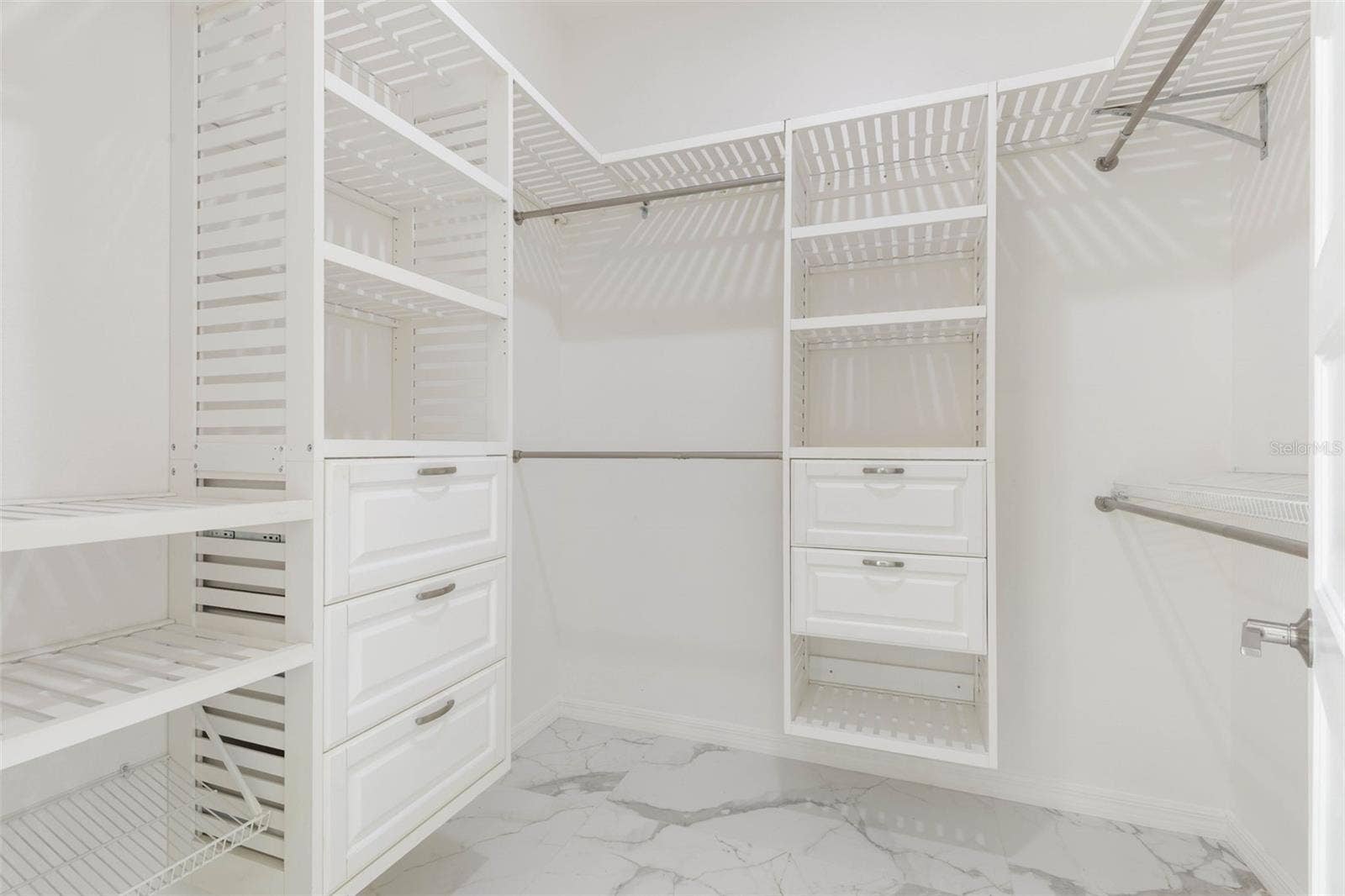 116 LONGVIEW WAY N, Palm Coast, FL 32137 Closet Systems in Every Closet