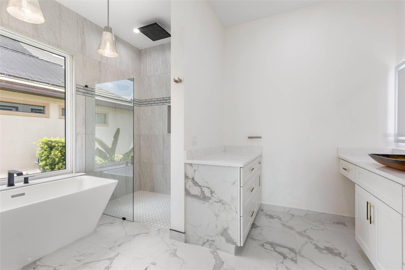 116 LONGVIEW WAY N, Palm Coast, FL 32137 Primary Bath