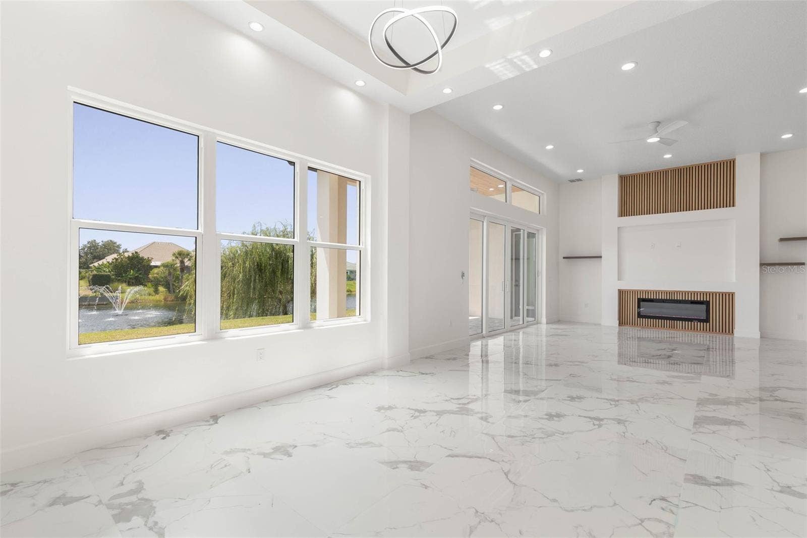 116 LONGVIEW WAY N, Palm Coast, FL 32137 Lots of windows for the water view.