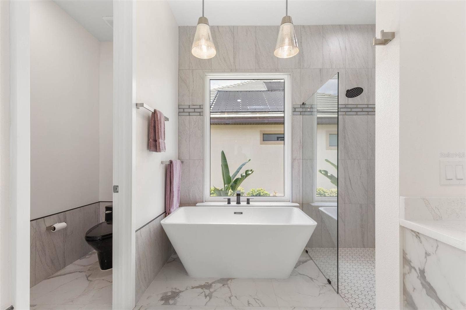 116 LONGVIEW WAY N, Palm Coast, FL 32137 Soaking Tub