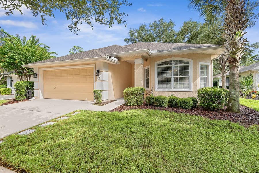 Property photo for 4 CROSSBAR WAY, Palm Coast, FL