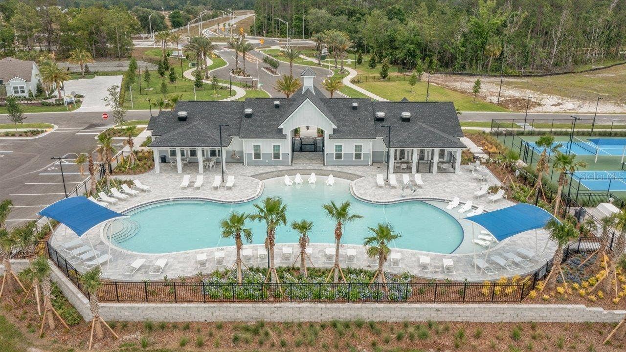 48 HARDWOOD TRAIL, Palm Coast, FL 32137 48 HARDWOOD TRAIL, Palm Coast, FL 32137