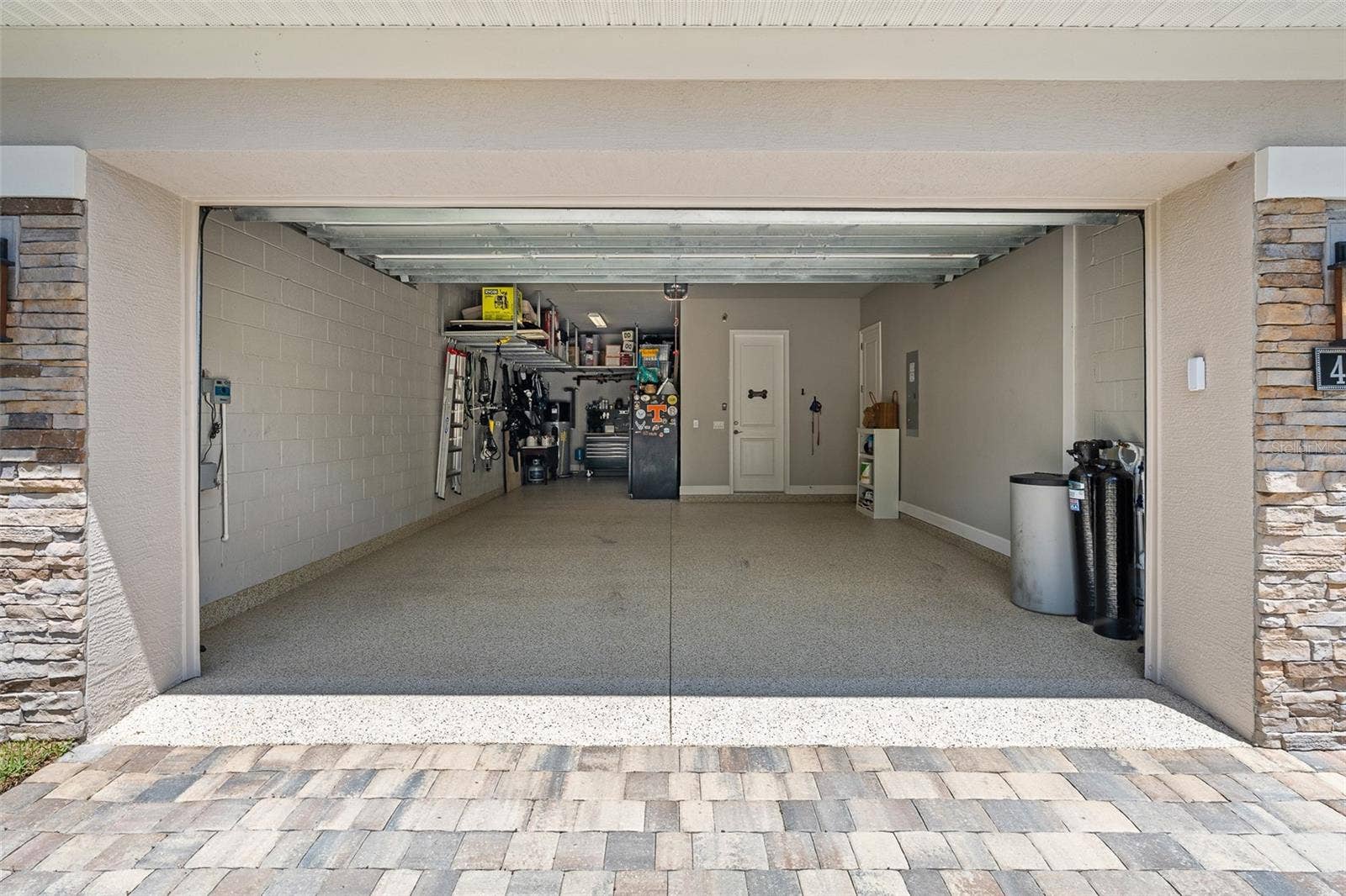 463 STIRLING BRIDGE DRIVE, Ormond Beach, FL 32174 Tandem Garage