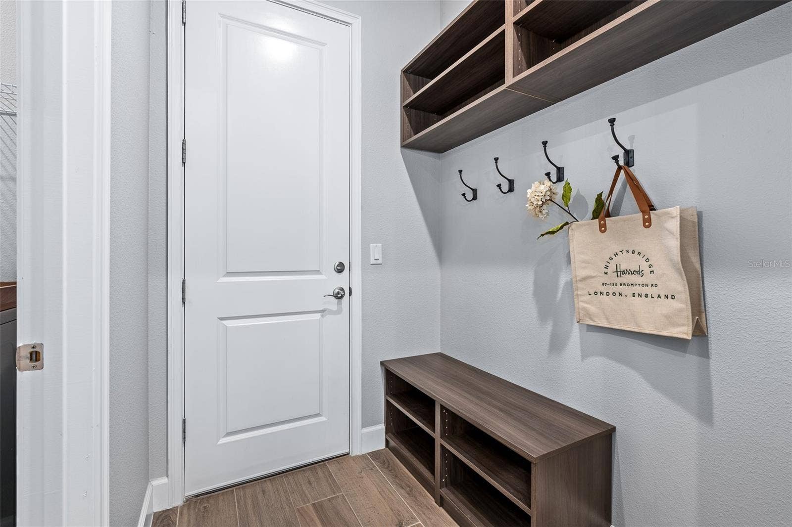 463 STIRLING BRIDGE DRIVE, Ormond Beach, FL 32174 Built out Mudroom