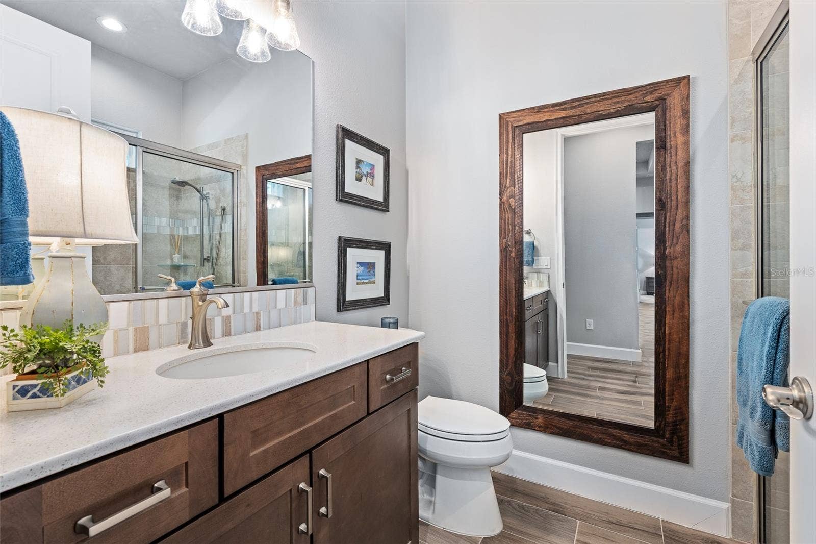 463 STIRLING BRIDGE DRIVE, Ormond Beach, FL 32174 Guest & Pool Bath