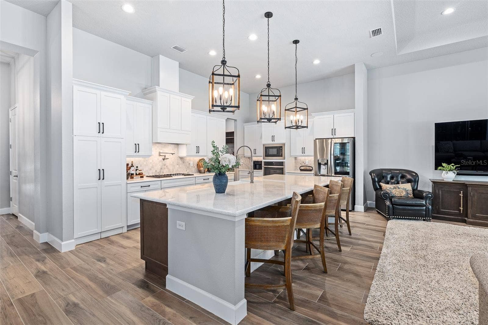 463 STIRLING BRIDGE DRIVE, Ormond Beach, FL 32174 Kitchen Island