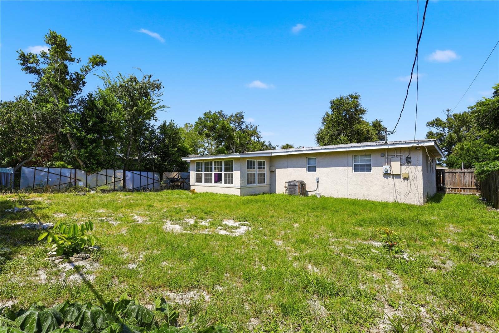 934 LEWIS DRIVE, Daytona Beach, FL 32117