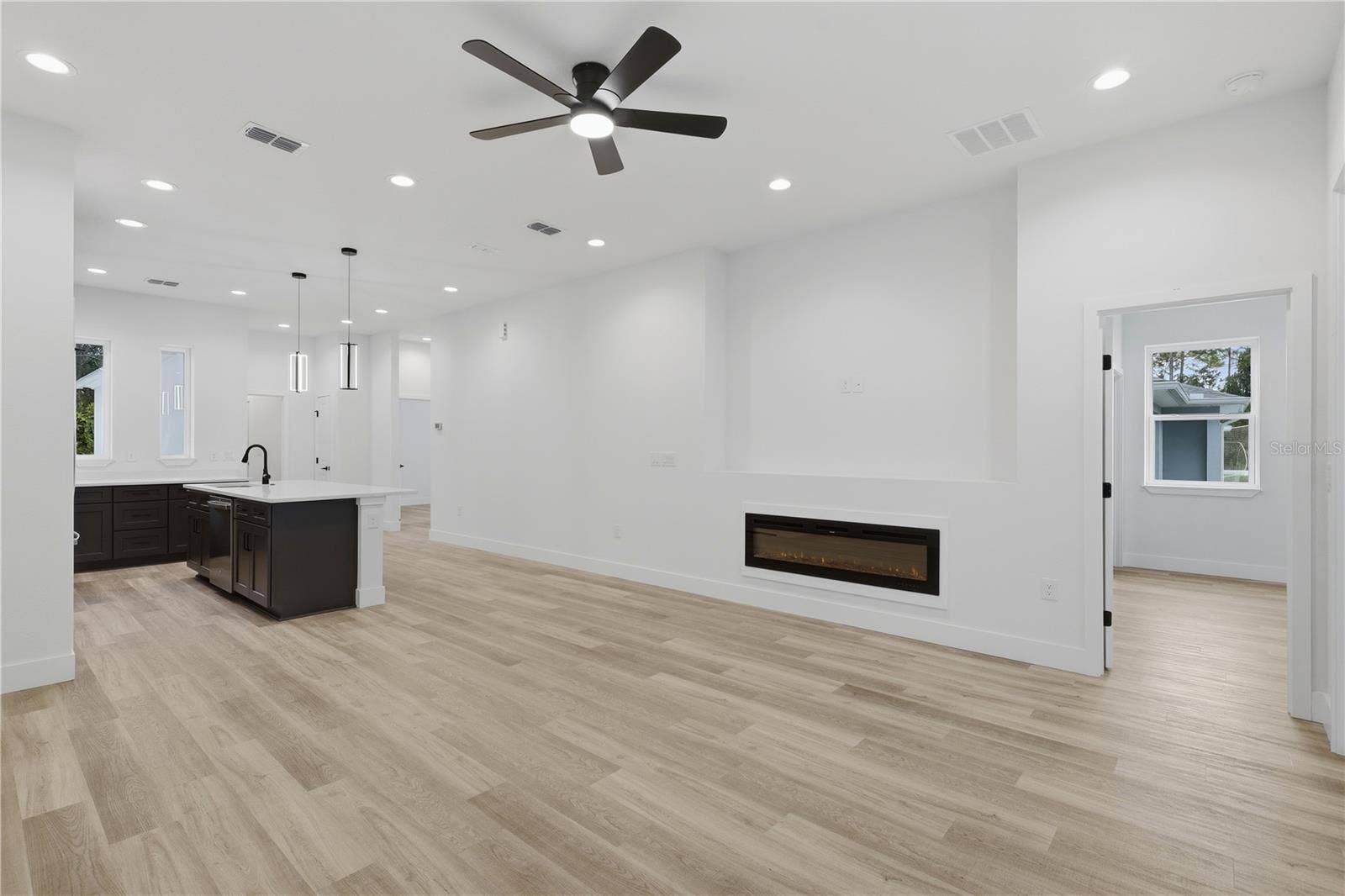 8 SECOND PATH, #A & B, Palm Coast, FL 32164 8 SECOND PATH, #A & B, Palm Coast, FL 32164