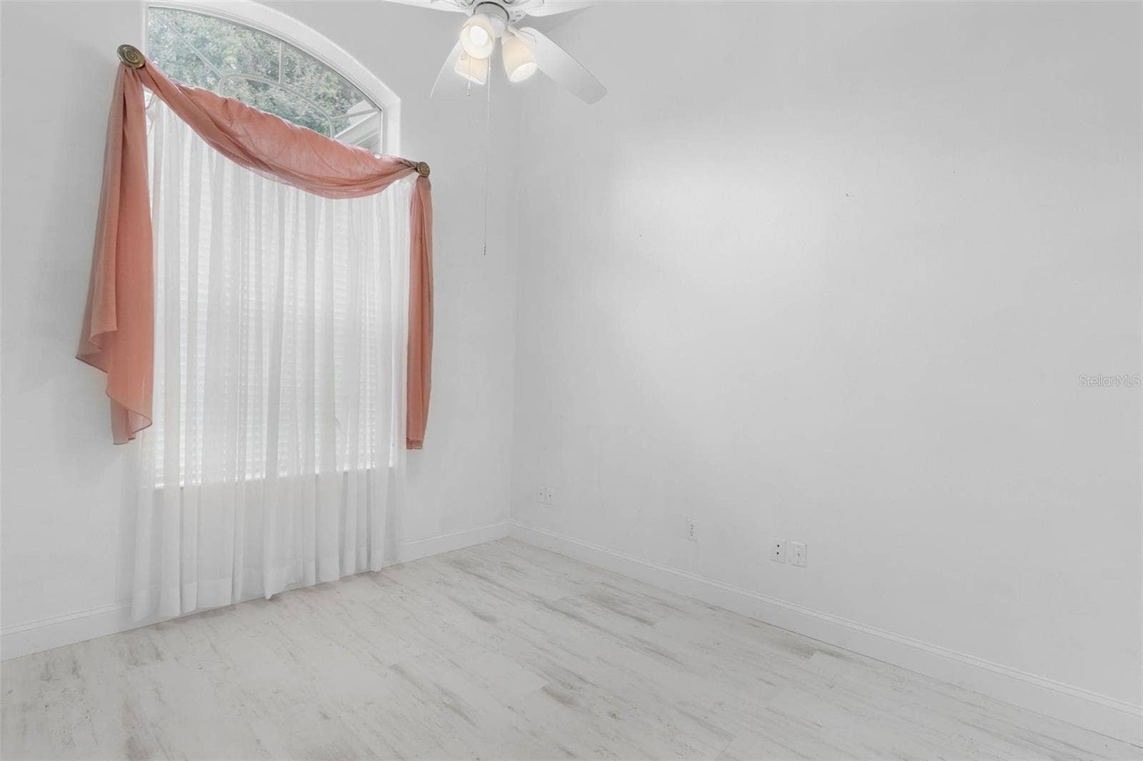 47 CAMBRIDGE TRACE, Ormond Beach, FL 32174 Guest bedroom 2