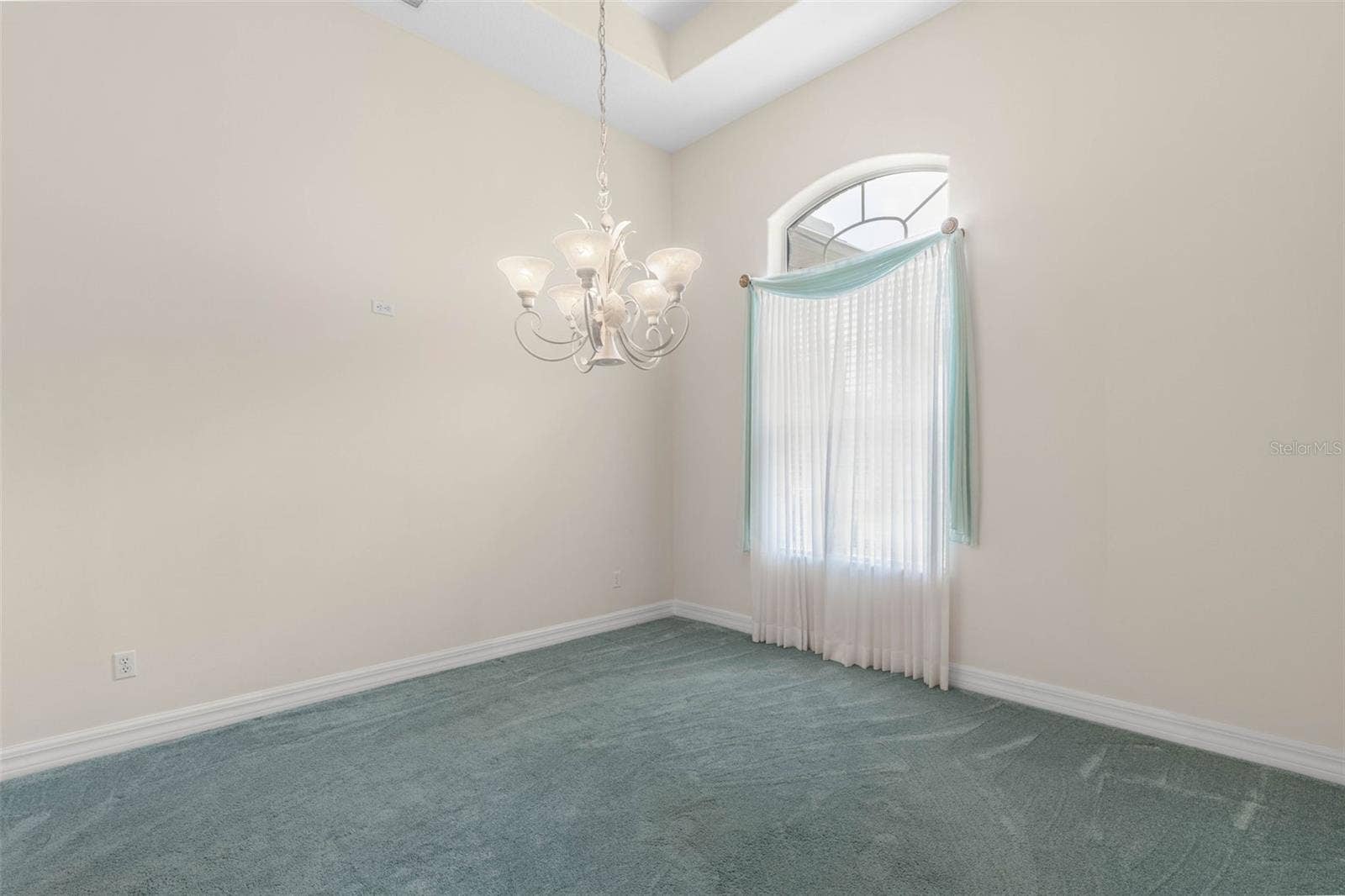 47 CAMBRIDGE TRACE, Ormond Beach, FL 32174 Dining Room