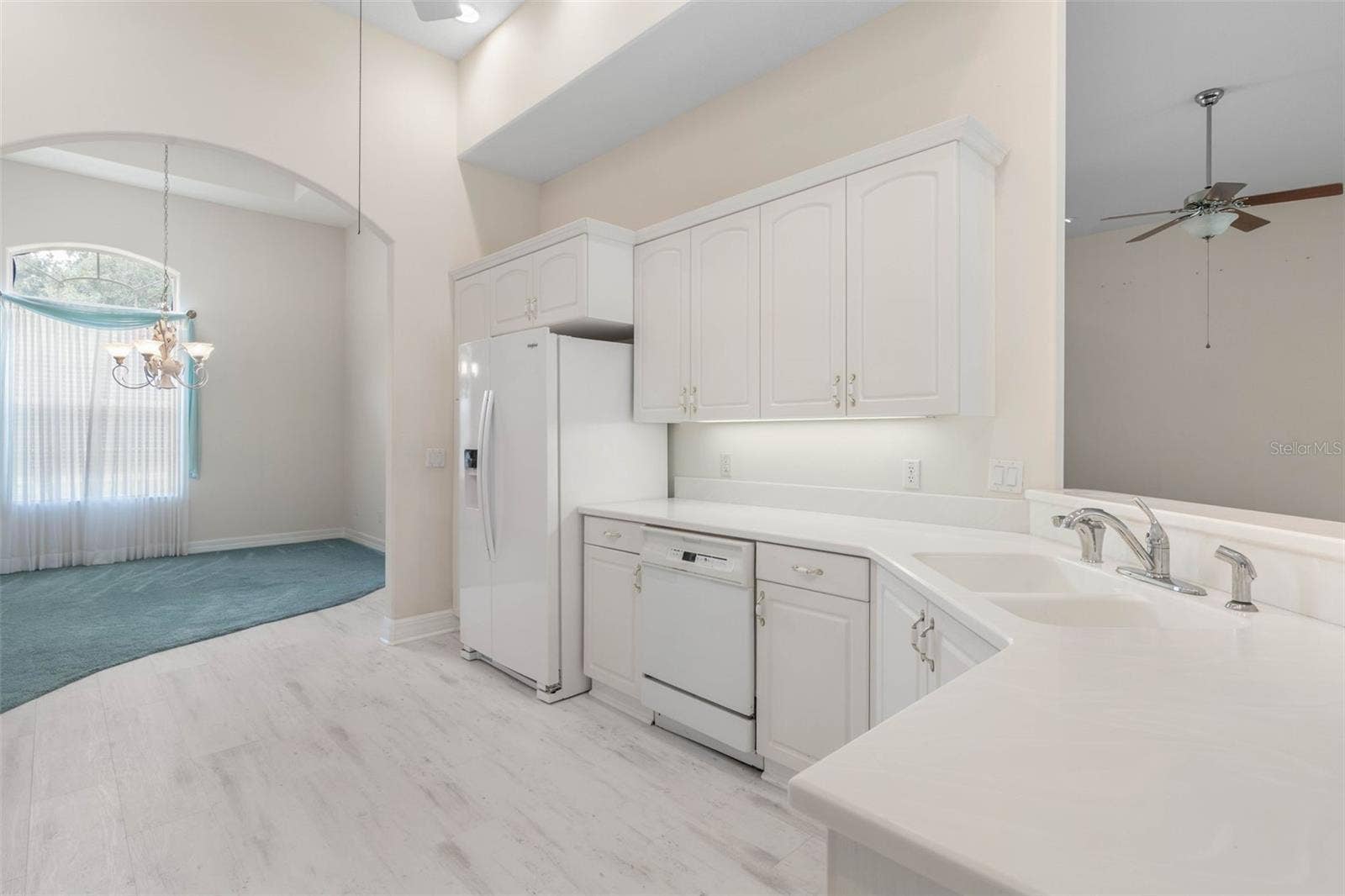 47 CAMBRIDGE TRACE, Ormond Beach, FL 32174 Kitchen