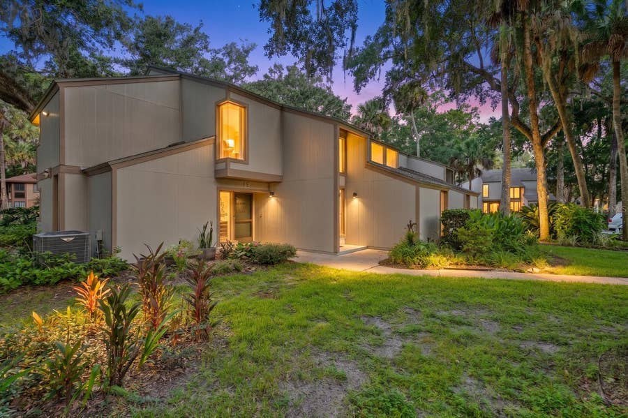 Property photo for 13 MID OAKS CIRCLE, #13, Palm Coast, FL