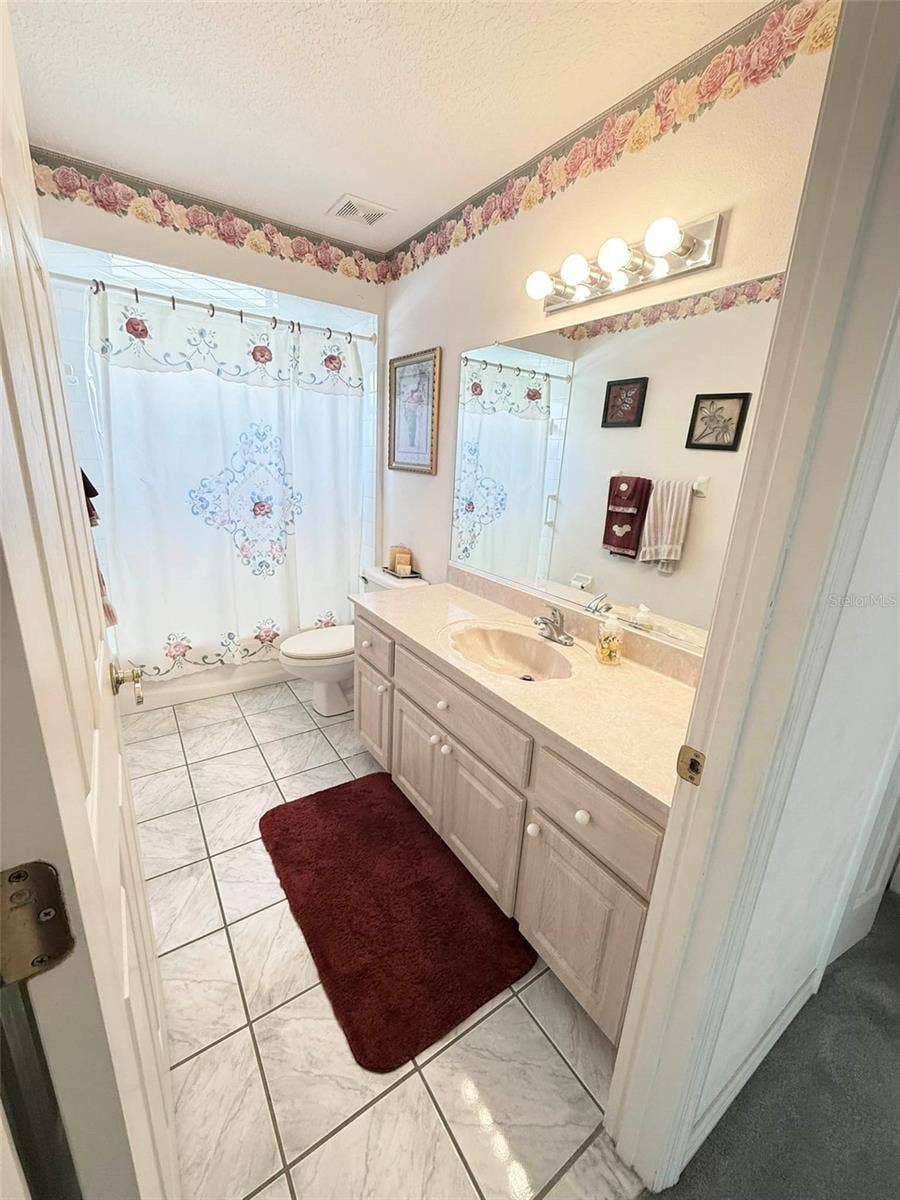 22 COLORADO DRIVE, Palm Coast, FL 32137 Hall Bathroom