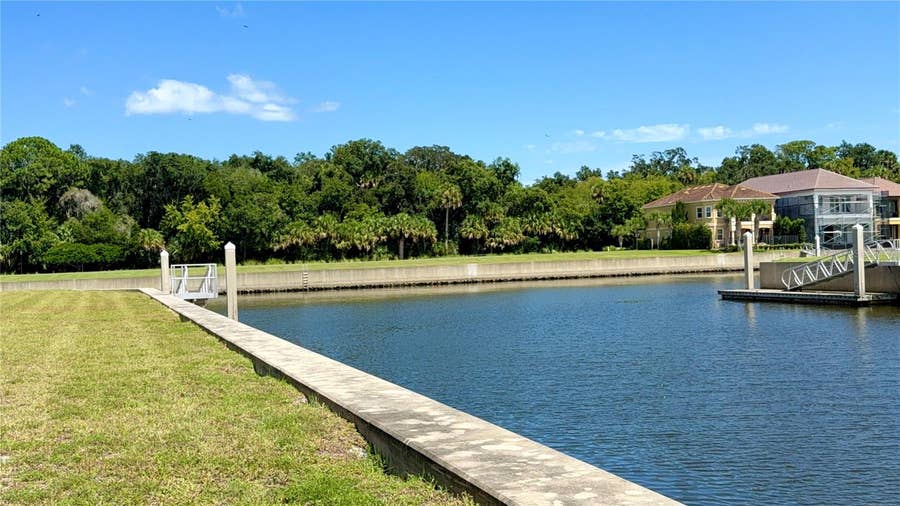 Property photo for 5 SCHOONER CIRCLE, Palm Coast, FL