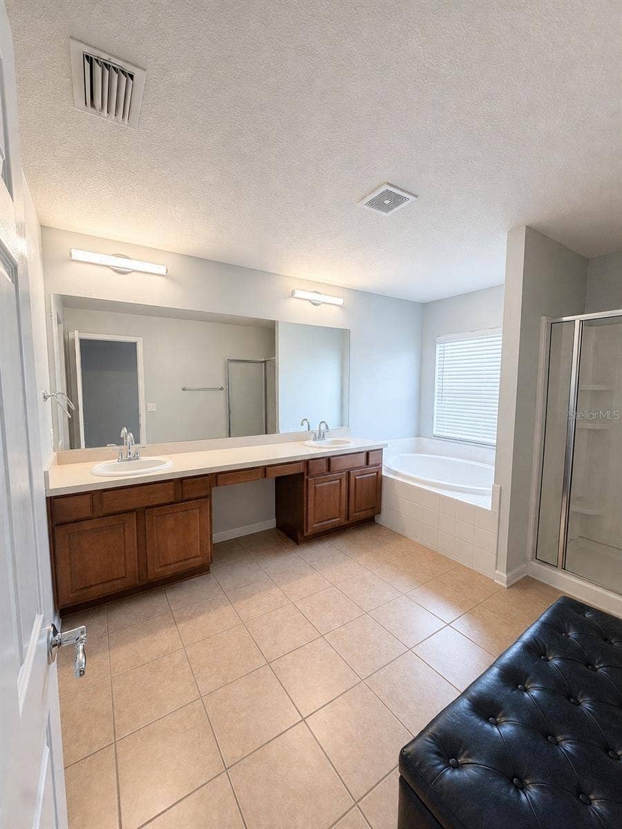 9950 58TH STREET E, Parrish, FL 34219 9950 58TH STREET E, Parrish, FL 34219