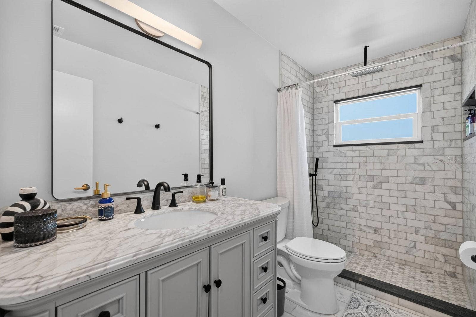 10 TIPPERARY LANE, Ormond Beach, FL 32176 10 TIPPERARY LANE, Ormond Beach, FL 32176