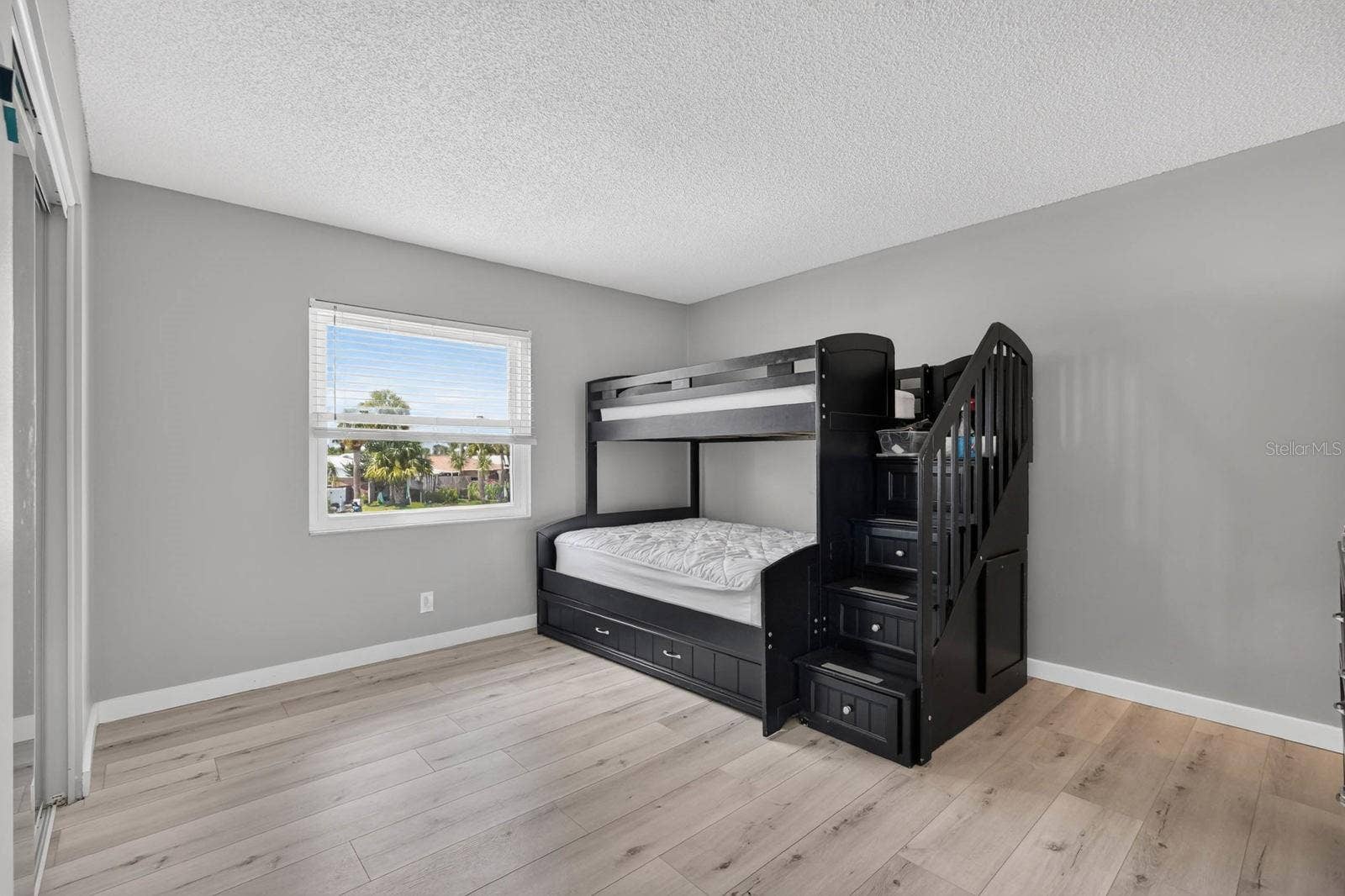 10 TIPPERARY LANE, Ormond Beach, FL 32176 10 TIPPERARY LANE, Ormond Beach, FL 32176