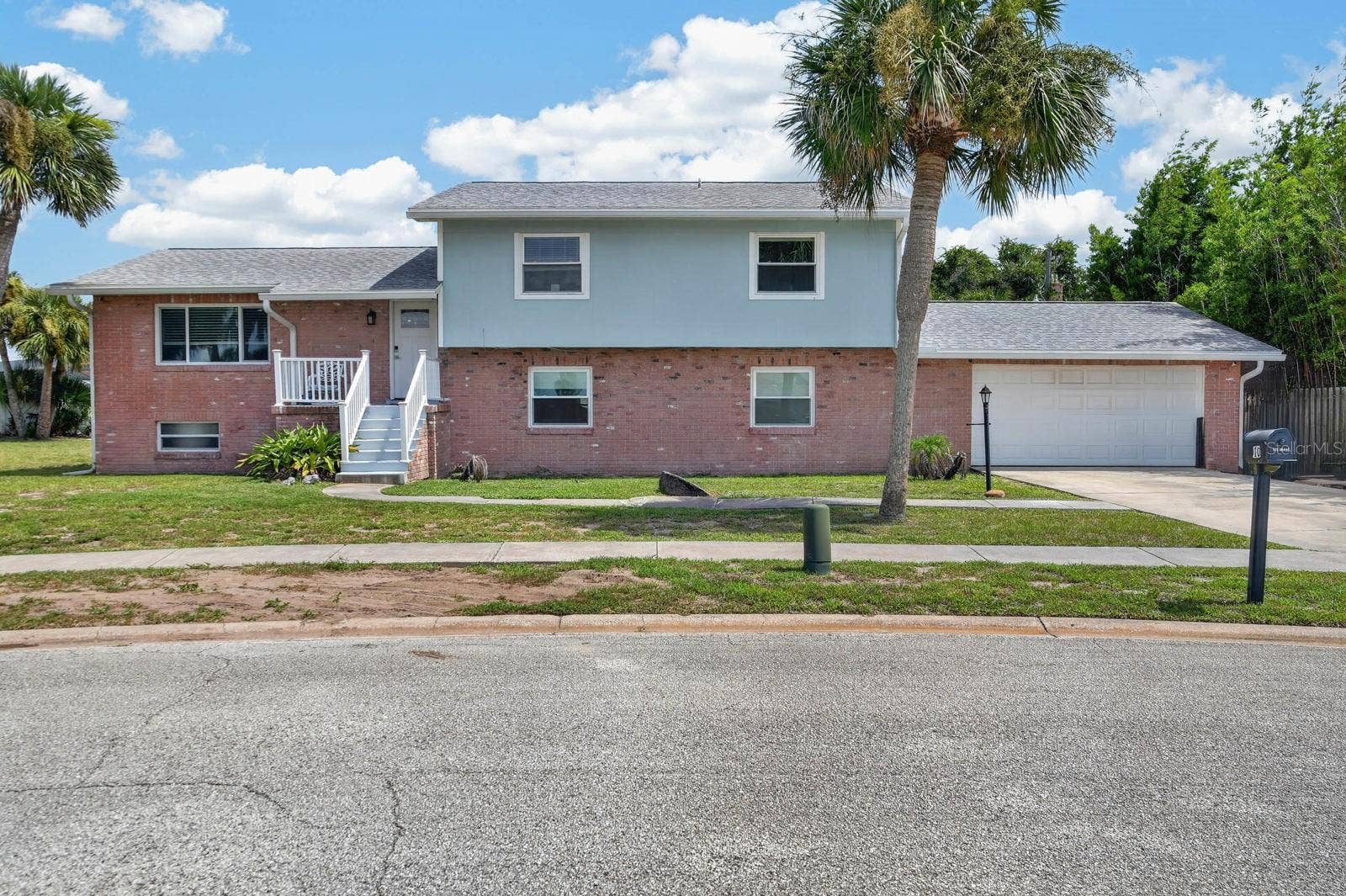 10 TIPPERARY LANE, Ormond Beach, FL 32176 10 TIPPERARY LANE, Ormond Beach, FL 32176