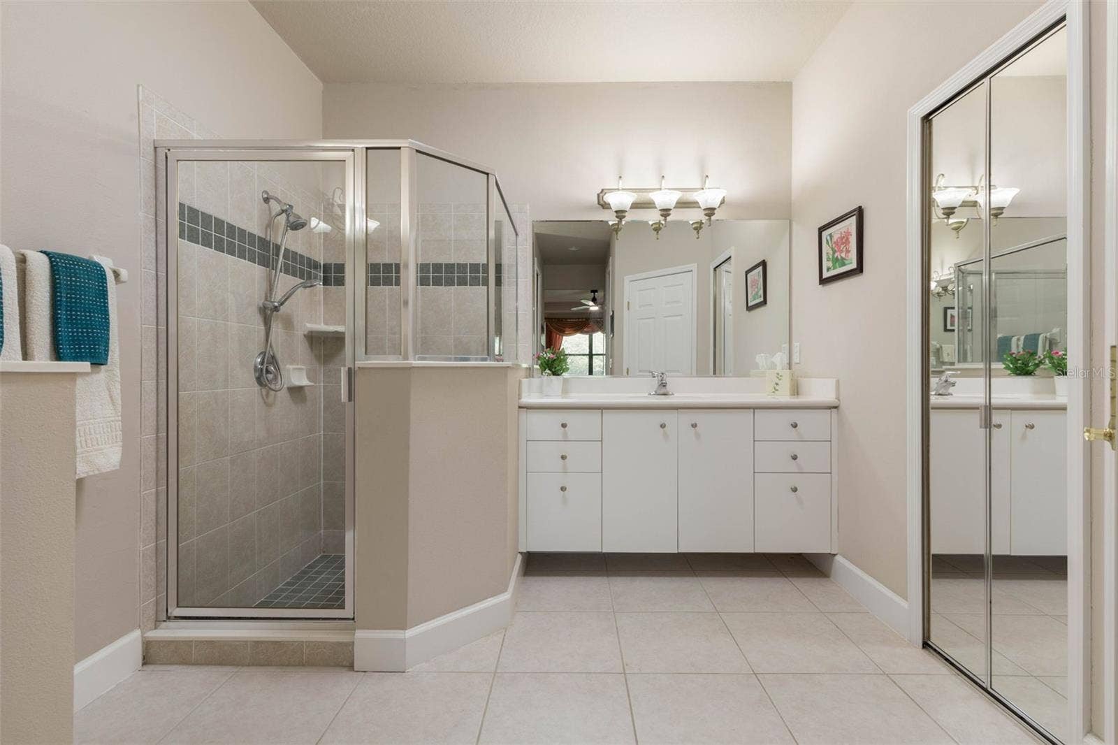 Primary En-Suite
