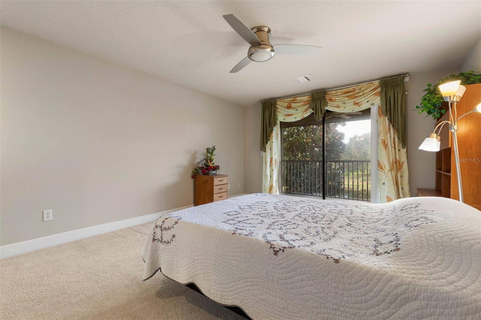 Upstairs Guest Suite and Full Bath