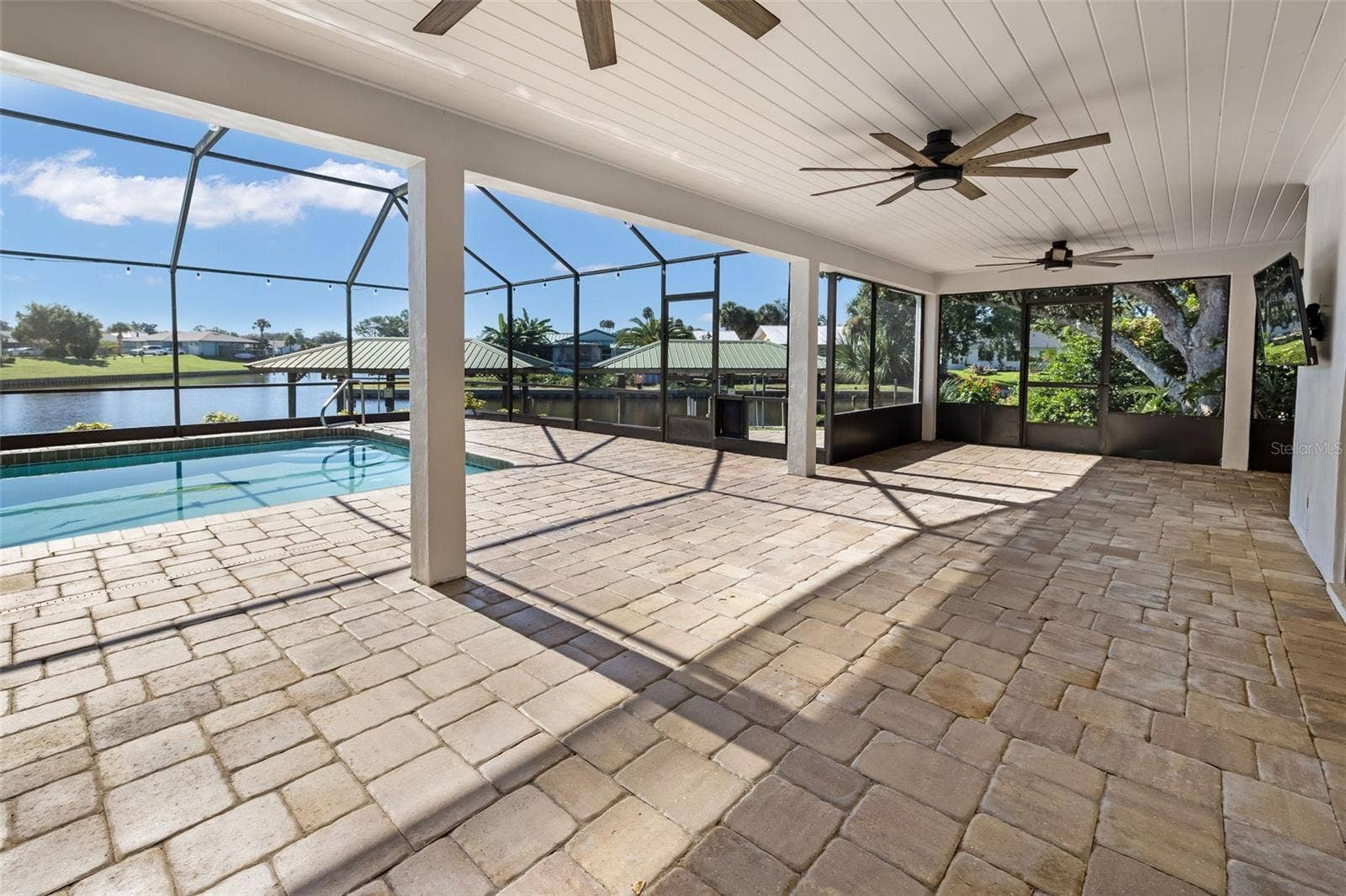 64 FLEMING COURT, Palm Coast, FL 32137