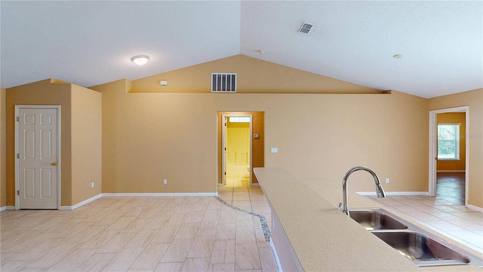 18 LLOLEETA PATH, Palm Coast, FL 32164 18 Lloleeta Path Unit A