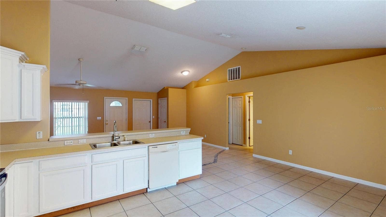 18 LLOLEETA PATH, Palm Coast, FL 32164 18 Lloleeta Path Unit A