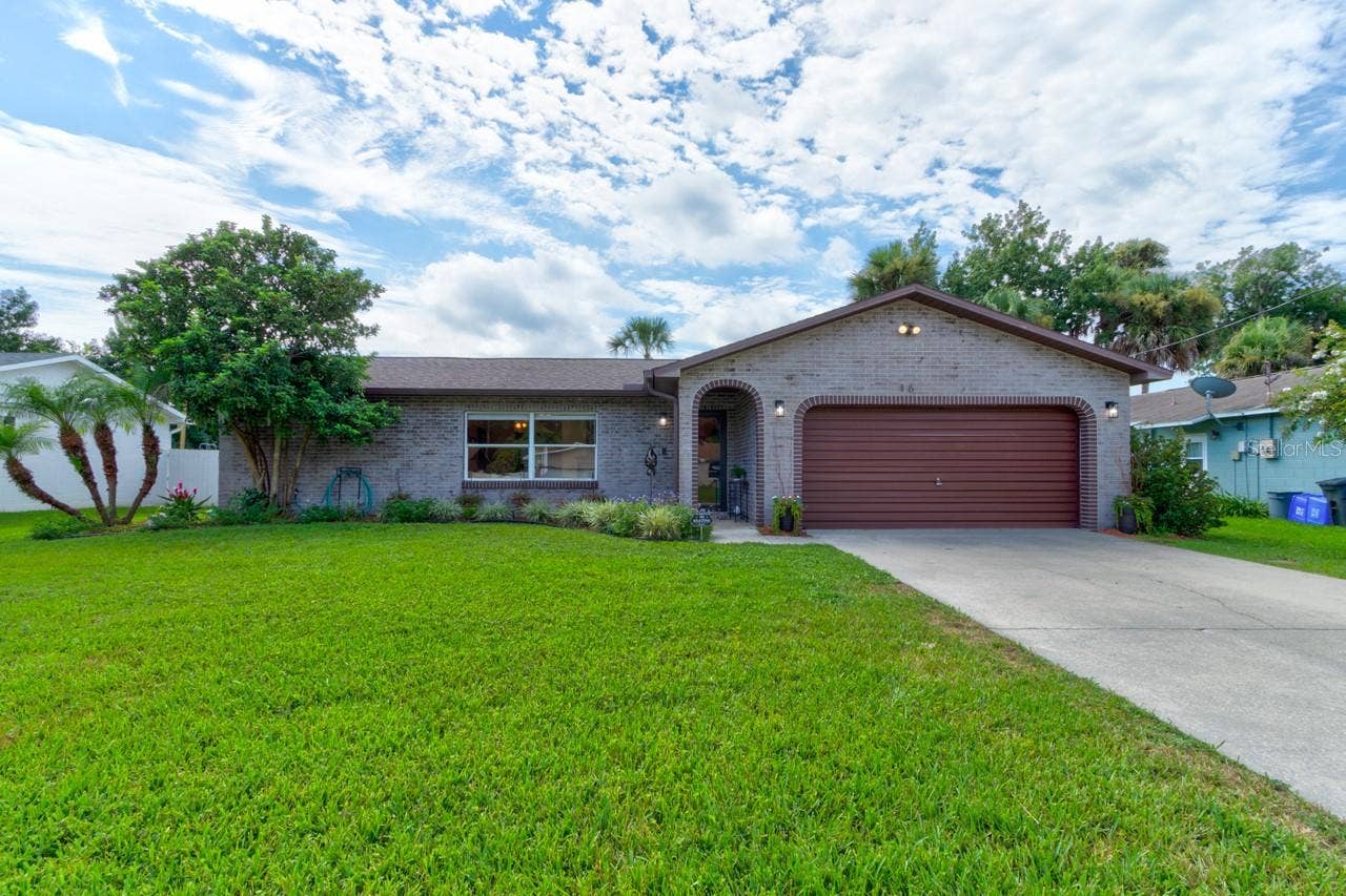 16 LAUREL OAKS CIRCLE, Ormond Beach, FL 32174 16 LAUREL OAKS CIRCLE, Ormond Beach, FL 32174